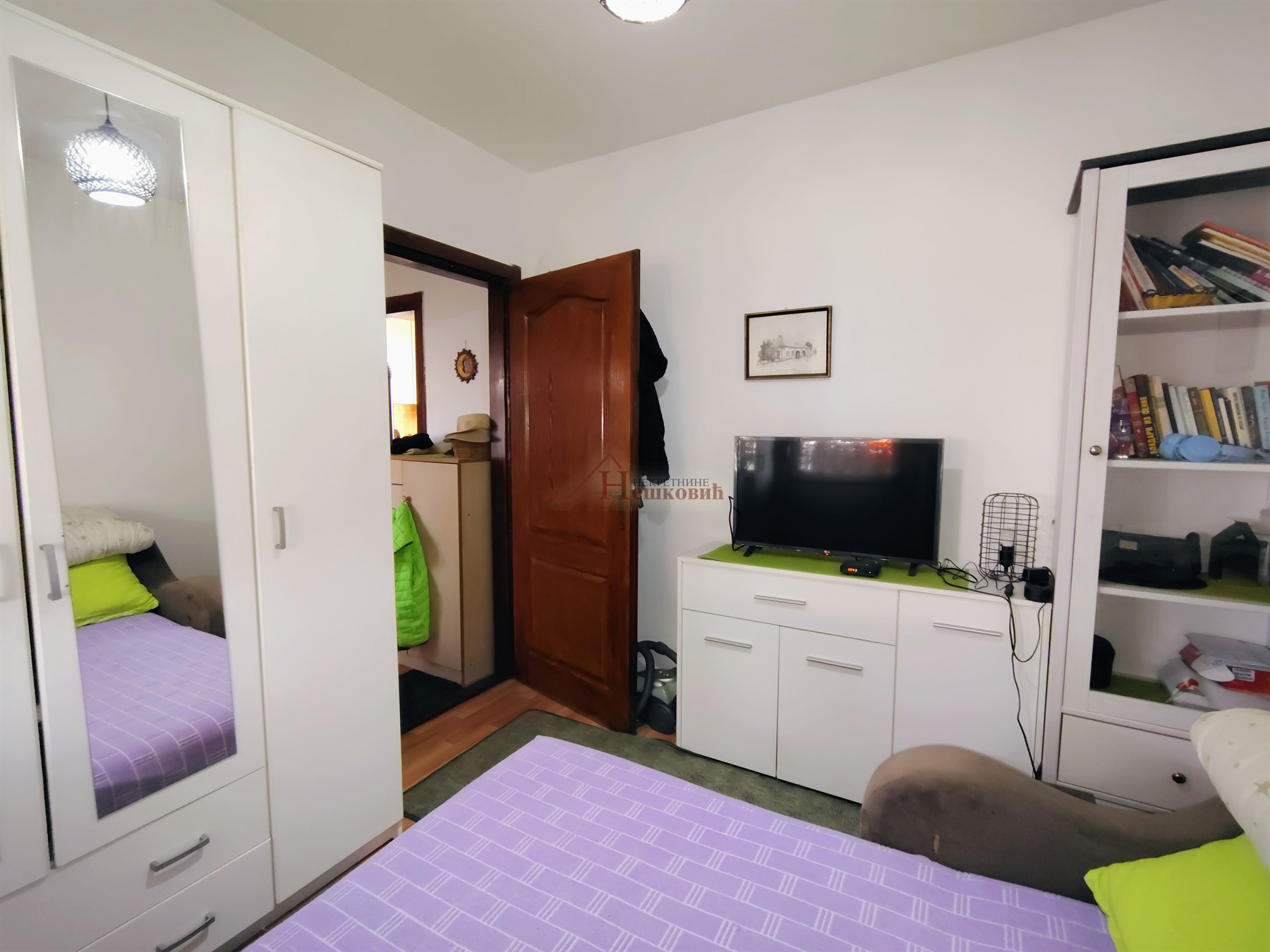 stanovi   Beograd  Surčin naselje    