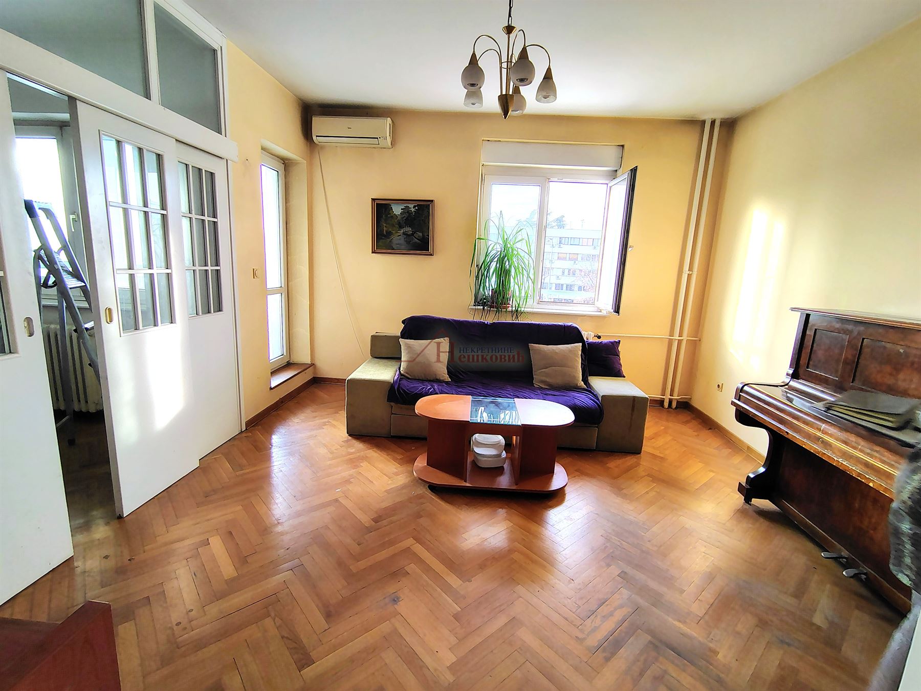 stanovi   Beograd  Opština Novi Beograd    Omladinskih brigada